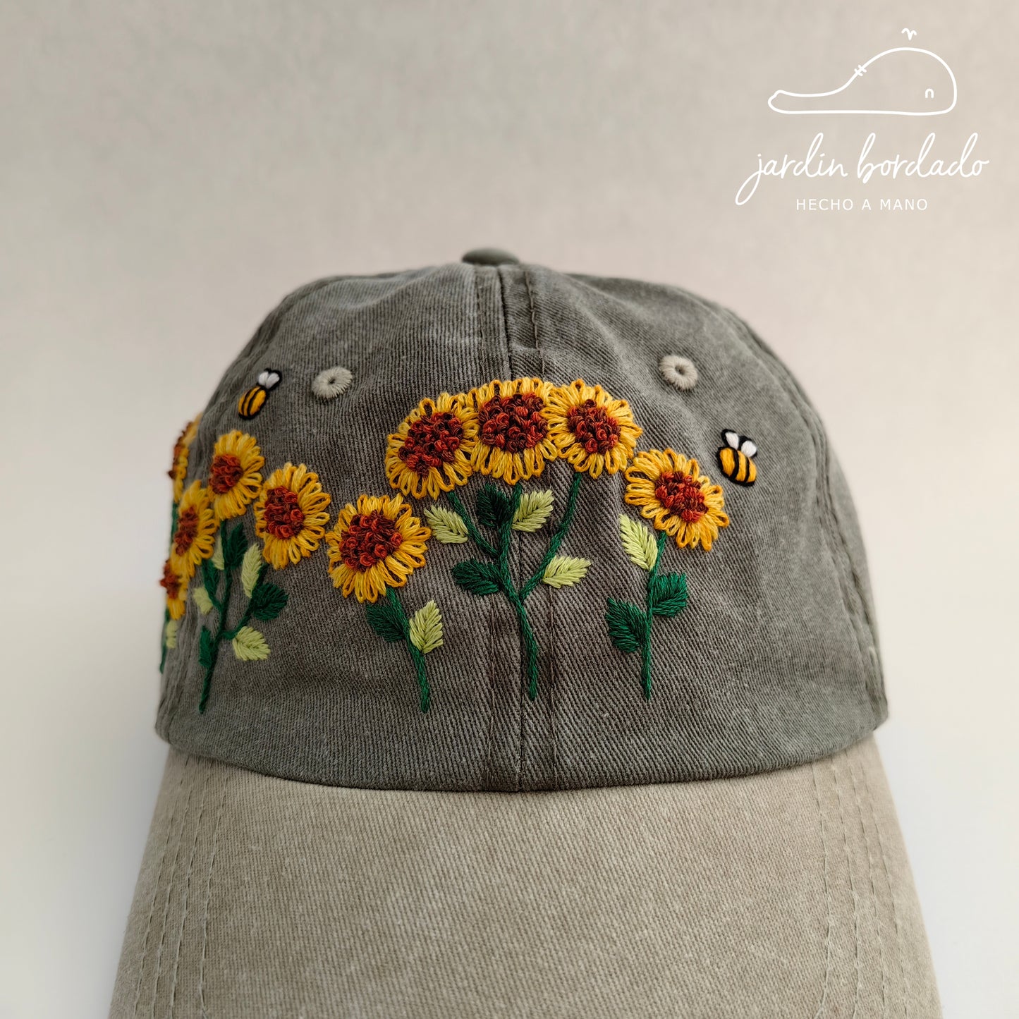 Gorra girasoles (sobre pedido)