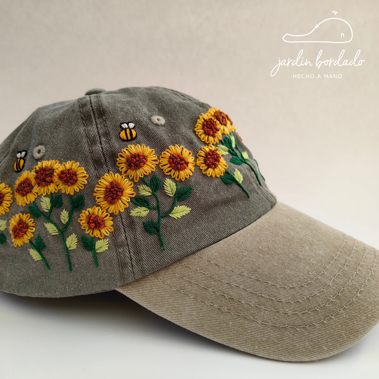 Gorra girasoles (sobre pedido)