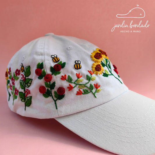 Gorra jardín de abejitas