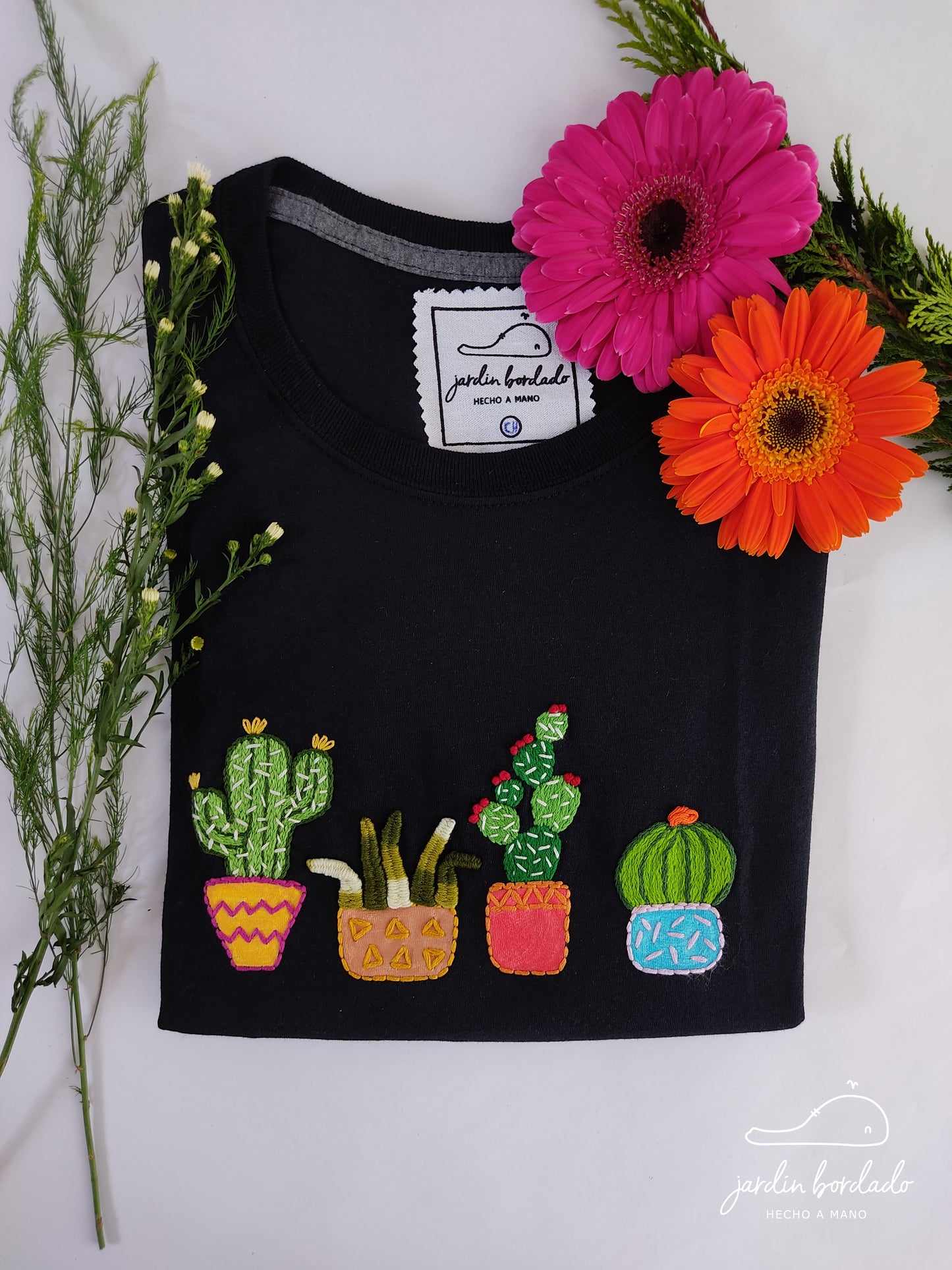 Playera cactus (sobre pedido)